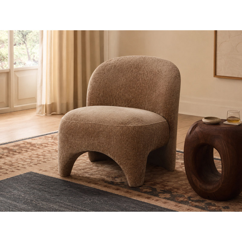 Chaise d'appoint entièrement rembourrée avec base avant arquée, dossier arrondi, Brun-mangue