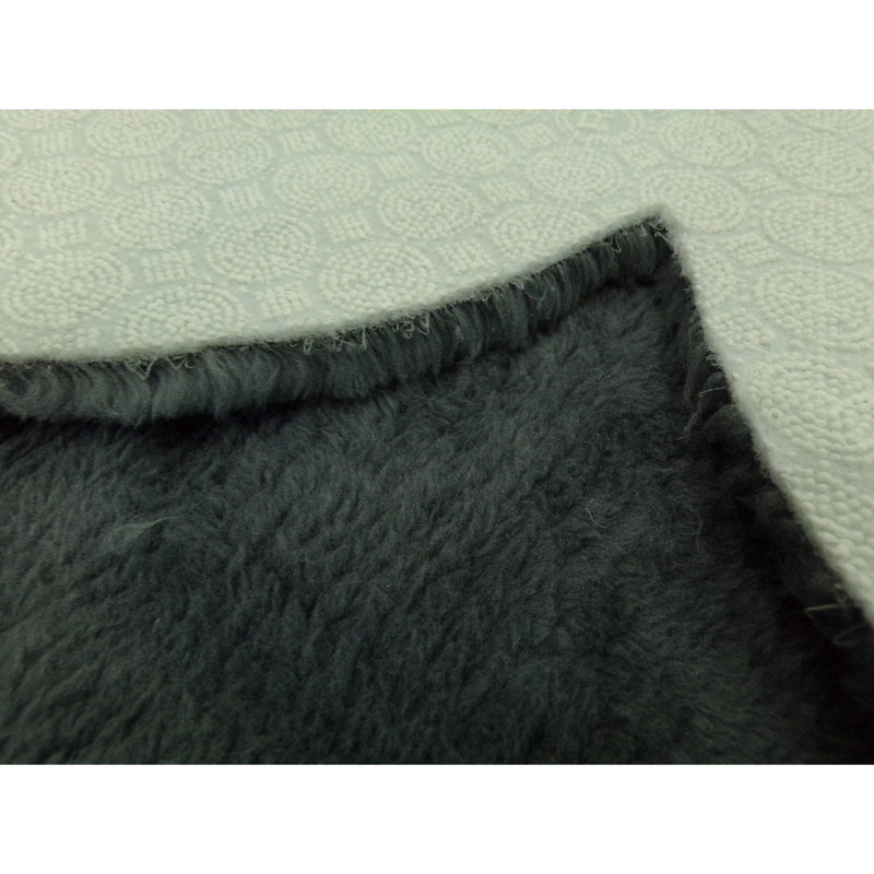 Tapis gris foncé en polyester tissé à la machine Novelty Natazhat, Nouveauté 3 pi 3 po x 4 pi 11 po