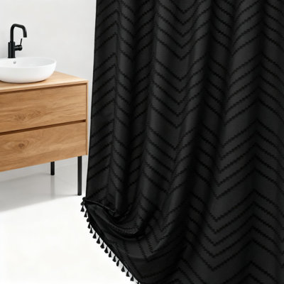 Tissu de rideau de douche en tissu texturé à motif de chevron texturé et imperméable avec pompons