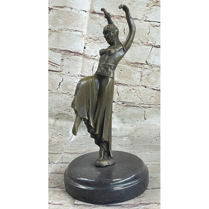 Suniga Figurines et sculptures