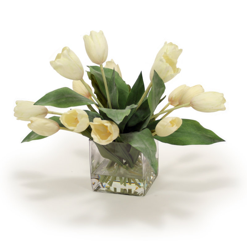 Élégante tulipe blanche florale en vase