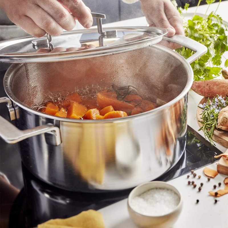 Demeyere Industry 5-Ply 5.5-Qt Stainless Steel Dutch Oven
