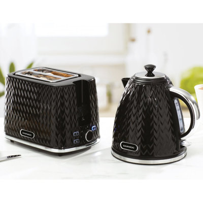 Daewoo Argyle 1.7L Plastic Electric Tea Kettle