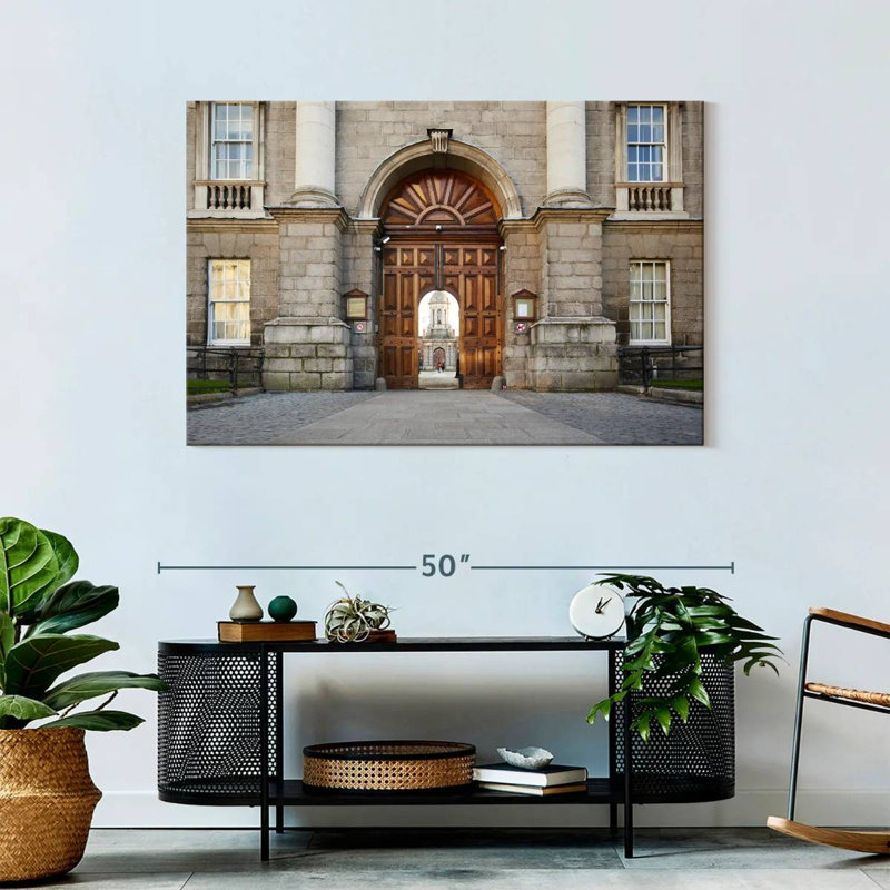 Lilie Trinity College, Dublin, H 30 po x l 45 po
