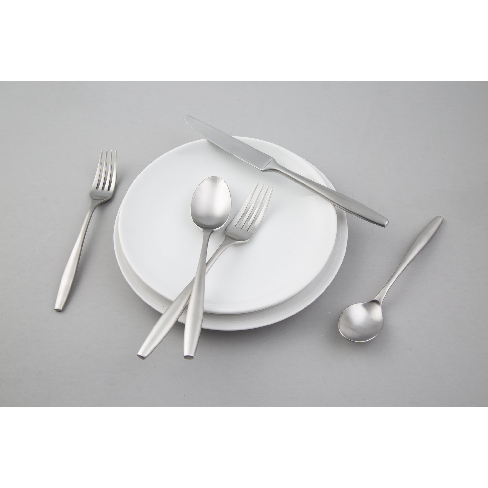 Edianna Flatware - Set of 20, Silver Satin