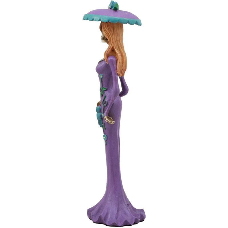 Statue d'aristocrate Craig-Cobie Steampunk en mauve