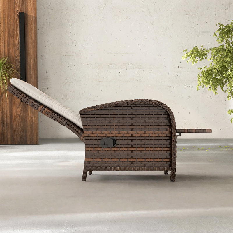 Fauteuil inclinable d'extérieur réglable avec coussins Nirmaan