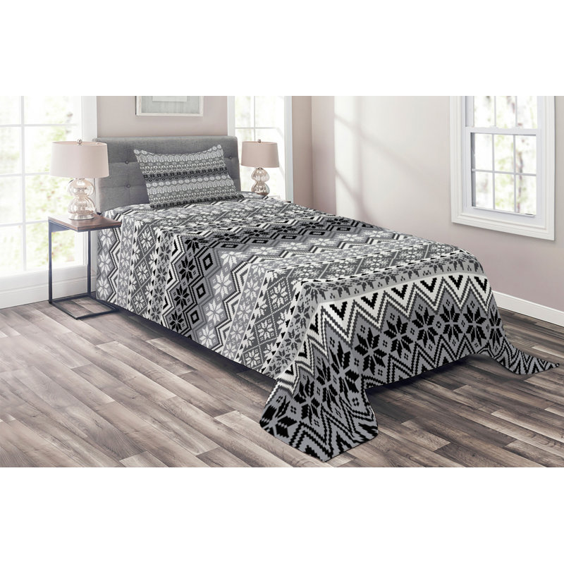 Rustic Polyester Coverlet, Twin Bedspread + 1 Sham