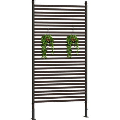 Freestanding Metal Privacy Screen for Outdoor Patio by GarveeTech