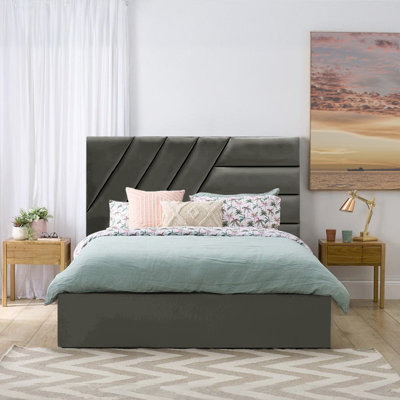Porterdale Upholstered Ottoman Storage Bed