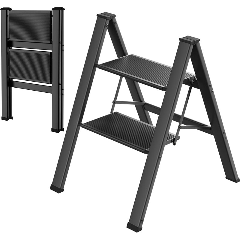 Aluminum Step Ladder, Black