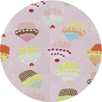 Tapis jaune/rose à motifs