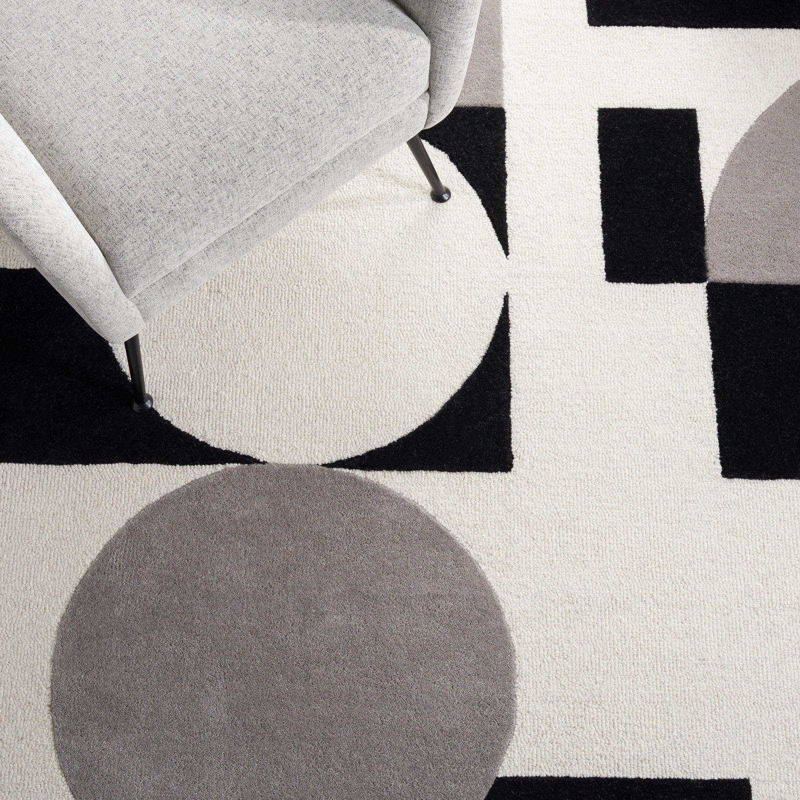 Felipe Handmade Wool Gray/Black/White Rug, Square 6'