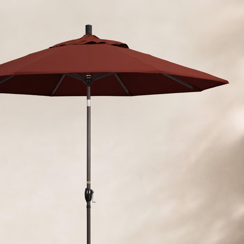 Parasol de marché 9 pi Iuka, Toile Toile Sunbrella® au henné, 225