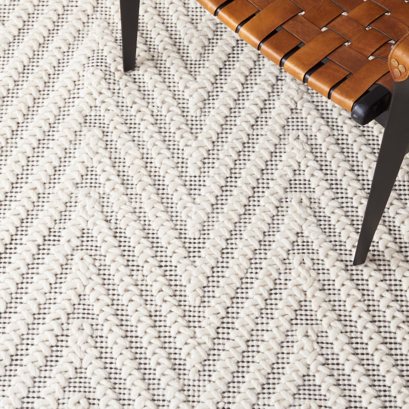 Meudon Natura Flat Weave Wool/Cotton Chevron Rug in Black/Ivory, Rectangle 9' x 12'