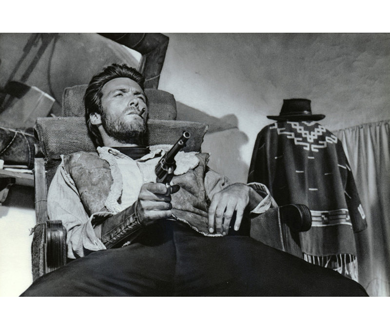 Clint Eastwood, quelques dollars ou plus, H 12 po x l 18 po