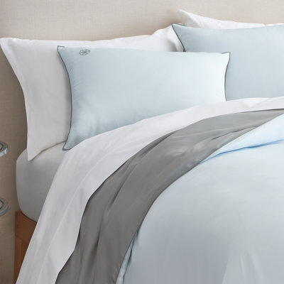 GAIAM Relax 300 Thread-Count TENCEL Soft Reversible Comforter