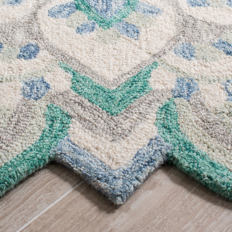 Thompson Novelty Hand Tufted Wool/Cotton Geometric Rug in Beige/Green, Round 4'