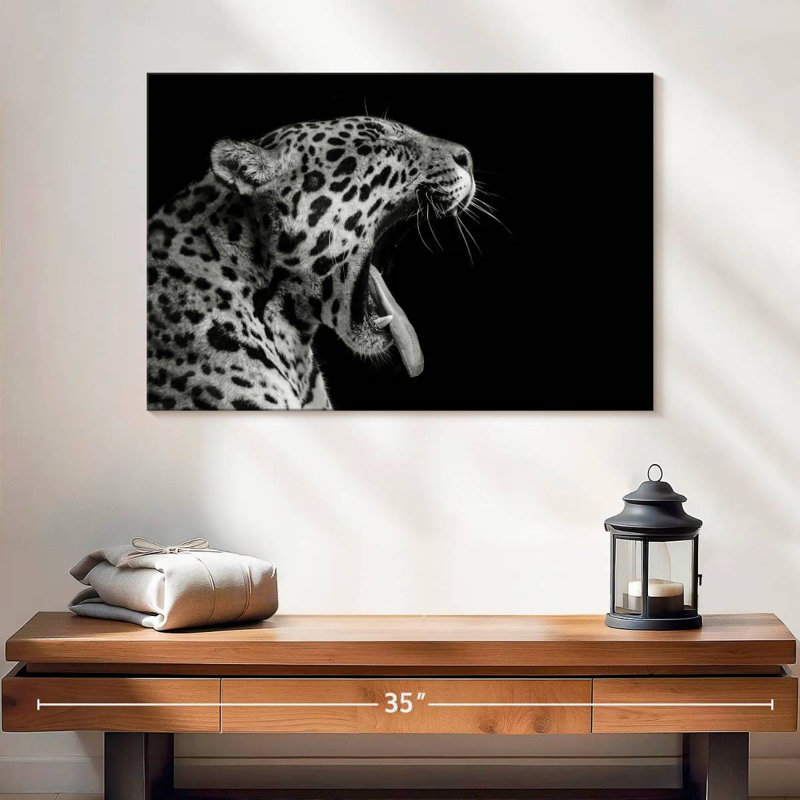 Jaguar Yawn, 16" H x 24" W