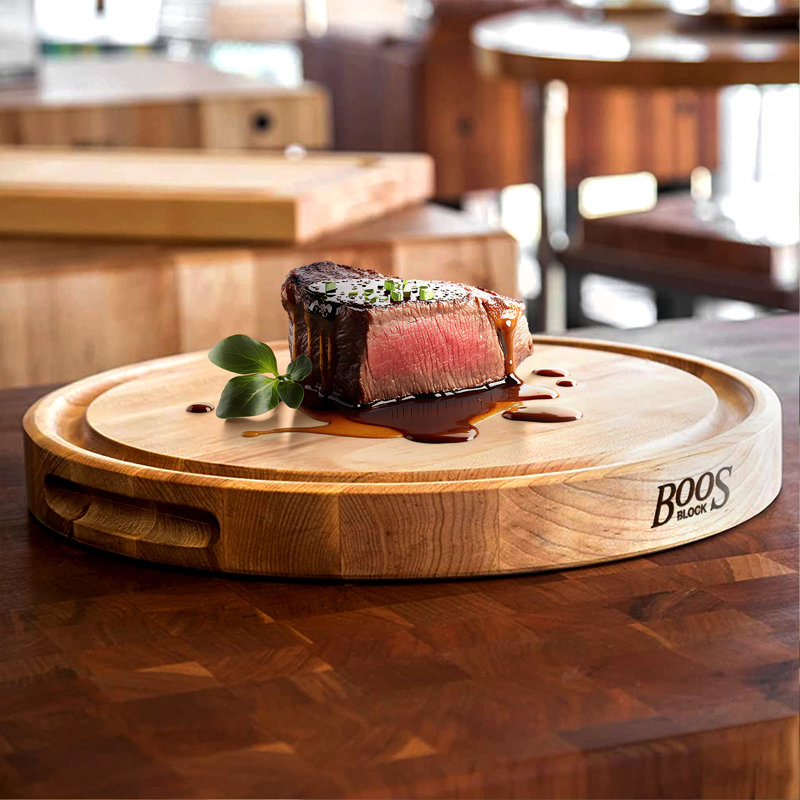 Chef's Collection Round Maple Cutting Board with Groove, 15" L x 15" W