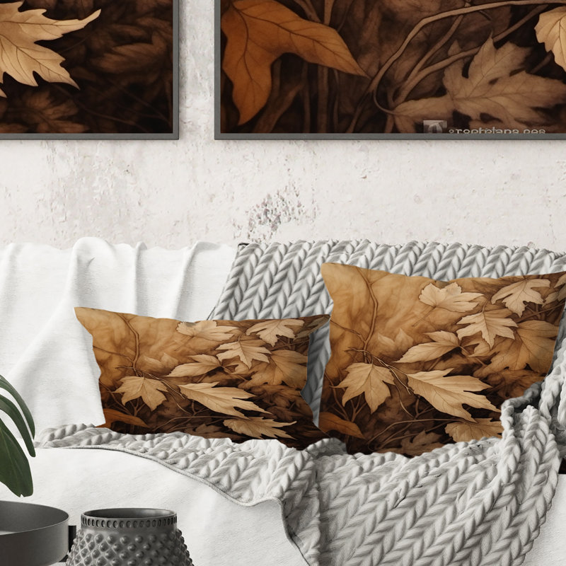 Coussin décoratif brun à motif floral beige et feuilles Harmony III