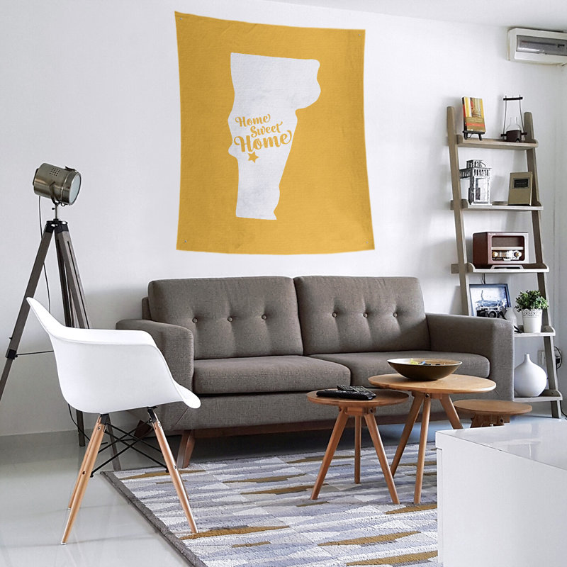 Tapisserie murale Home Sweet Rutland, H 60 po x l 51 po, Jaune