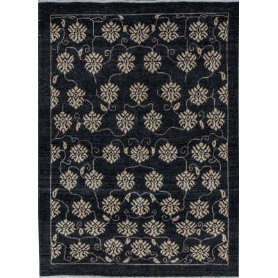 Tapis noir de haute qualité noué à la main