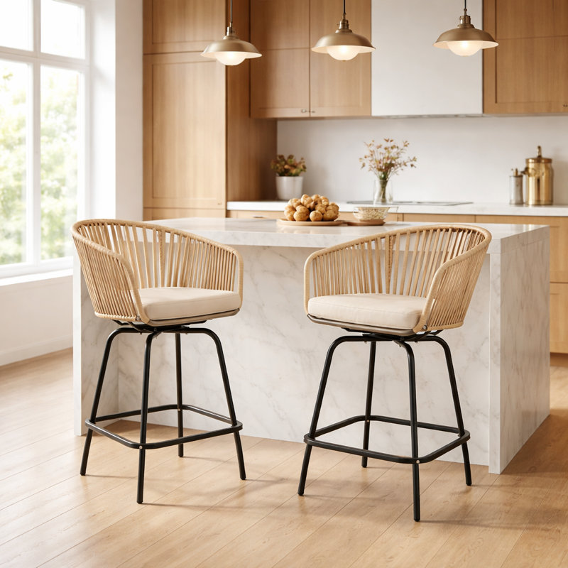 Ensemble de 2 tabourets de bar pivotants 31,5 "avec accoudoirs et repose-pieds en rotin Ecolistro, capacité de 250 lb 