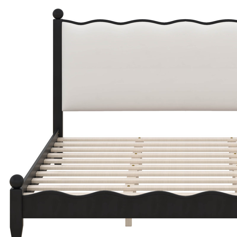 Lit plateforme avec tête de lit tapissier festonnée, structure en bois, Black/Beige, King
