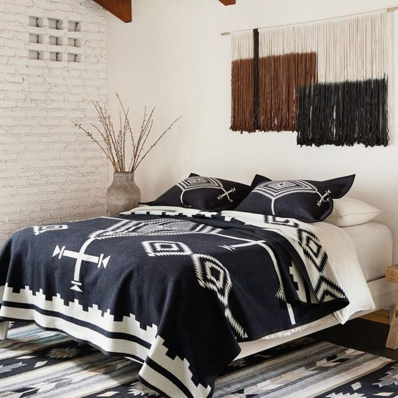 Pendleton Los Ojos Blanket, Queen