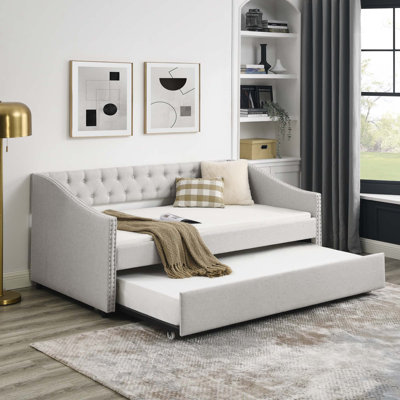 Daybed With Twin Size Trundle