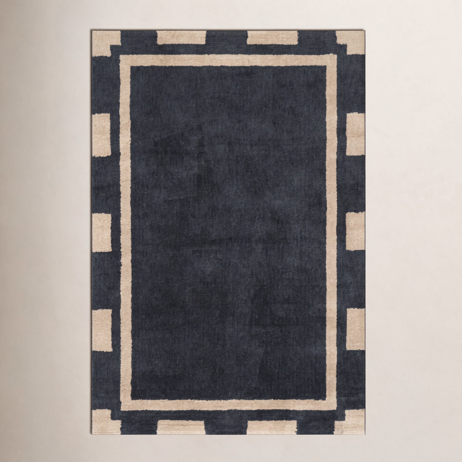 Bordered Hand-Tufted Rug, Rectangle 6' x 9'