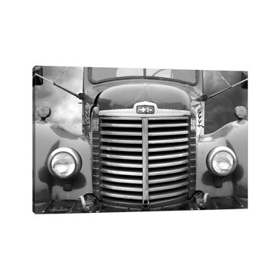 International Truck 1 Piece Wrapped Canvas Wall Art