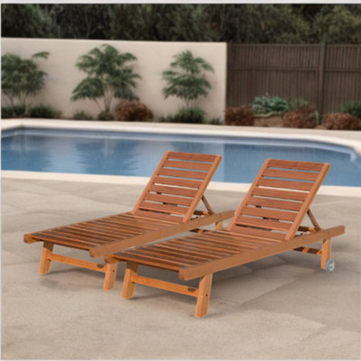 Chaises longues en bois massif