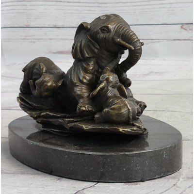 Figurines et sculptures