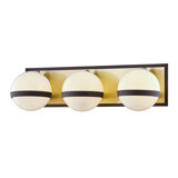 3 - Light Vanity Light