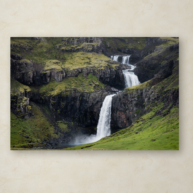 Fadel «Voices in the Distance» par Philippe Sainte-Laudy, reproduction de photo sur toile tendue, H 22 po x l 32 po x P 2 po