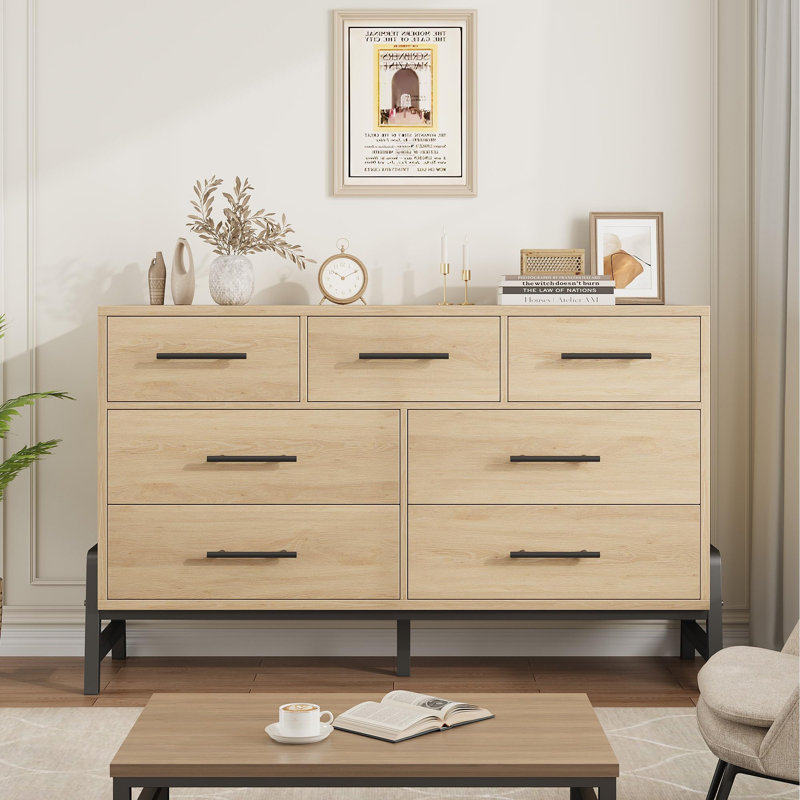 132.1 cm W Chest of 7 Drawers