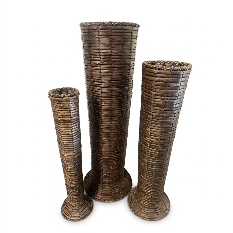 Lesli Glass Pot Planter