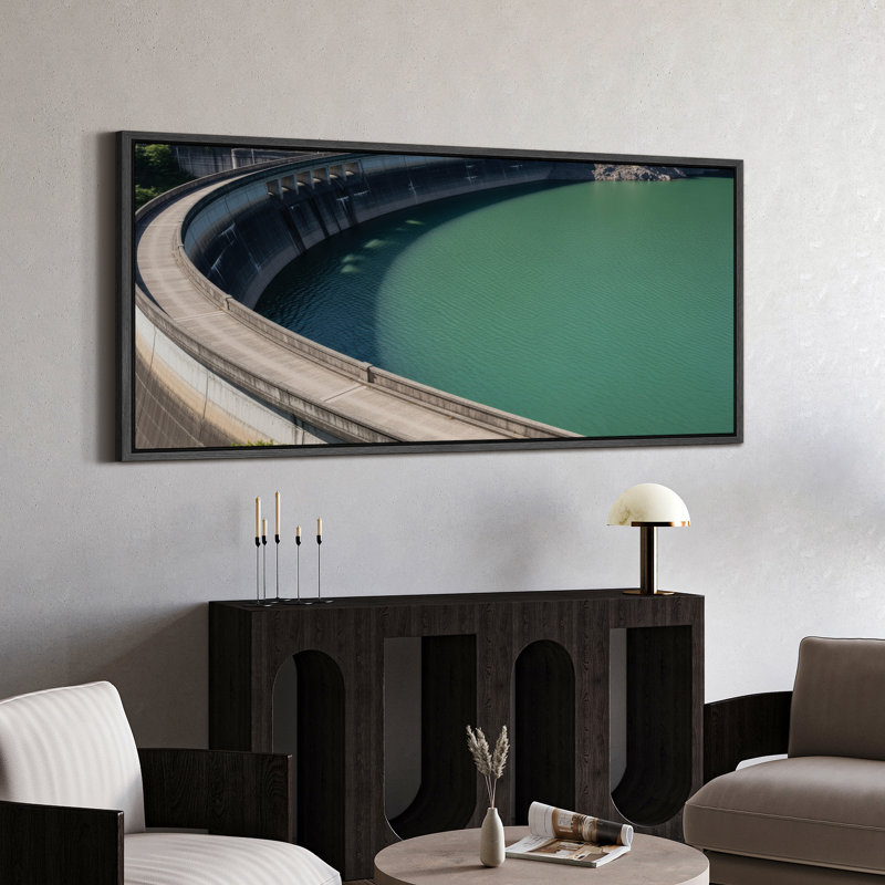 «Curved Dam Over Turquoise Reservoir», art mural sur toile - Photographie d'architecture et de paysage pour un décor moderne ou industriel