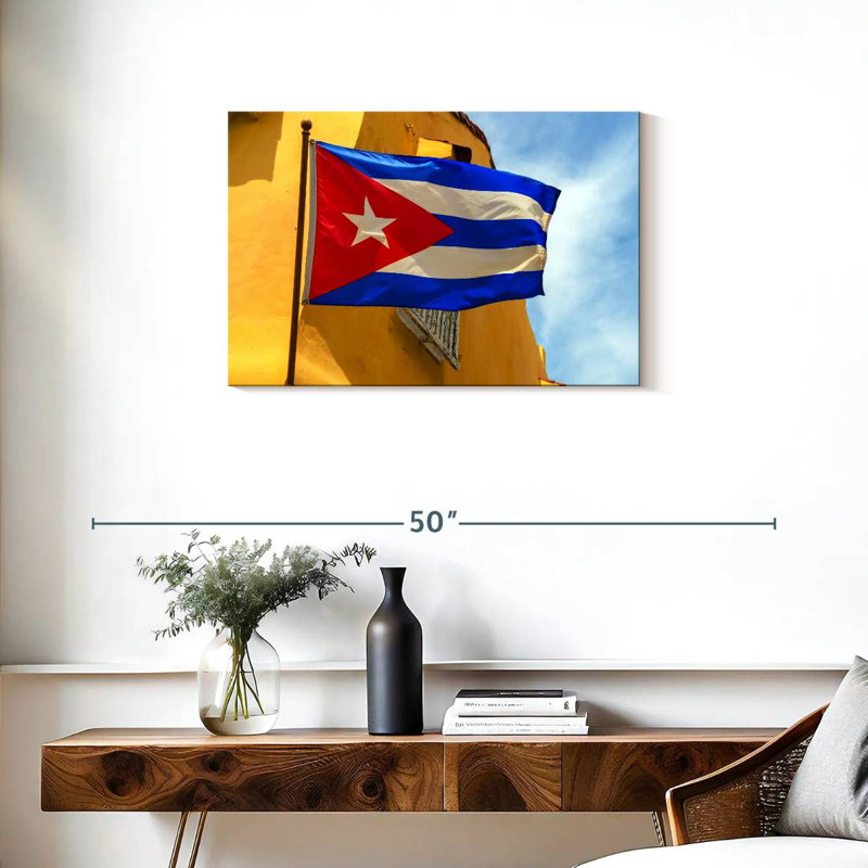 Borges Wavy Cuban Flag, 20" H x 30" W