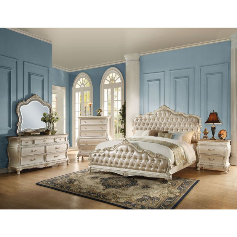 Kieisha Platform Bed, Queen