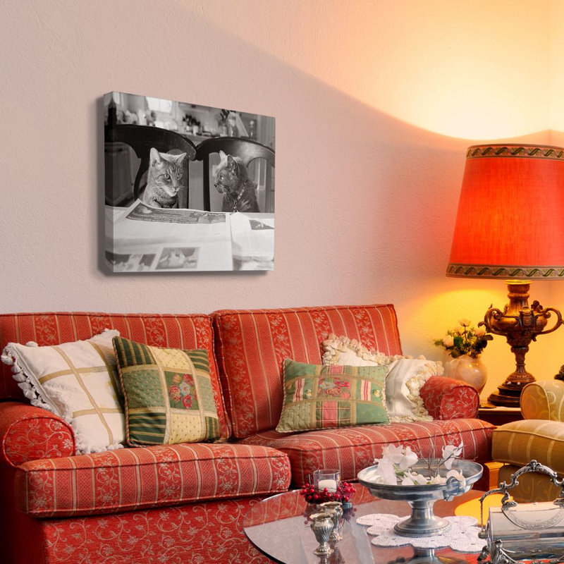 Cats Gossiping Before Dinner Panoramic Graphic Art Print Set on Canvas, Wrapped Canvas, 16" H x 20" W