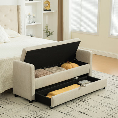 Banc rembourré avec rangement et accoudoirs