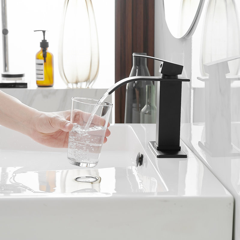 Robinet de lavabo pour salle de bain à poignée simple et monocommande à petite arche Waterfall, Noir mat