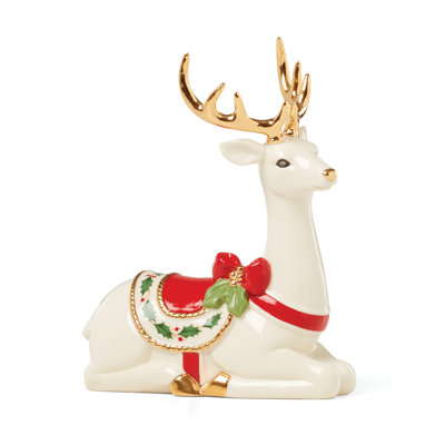 Figurine de renne couché