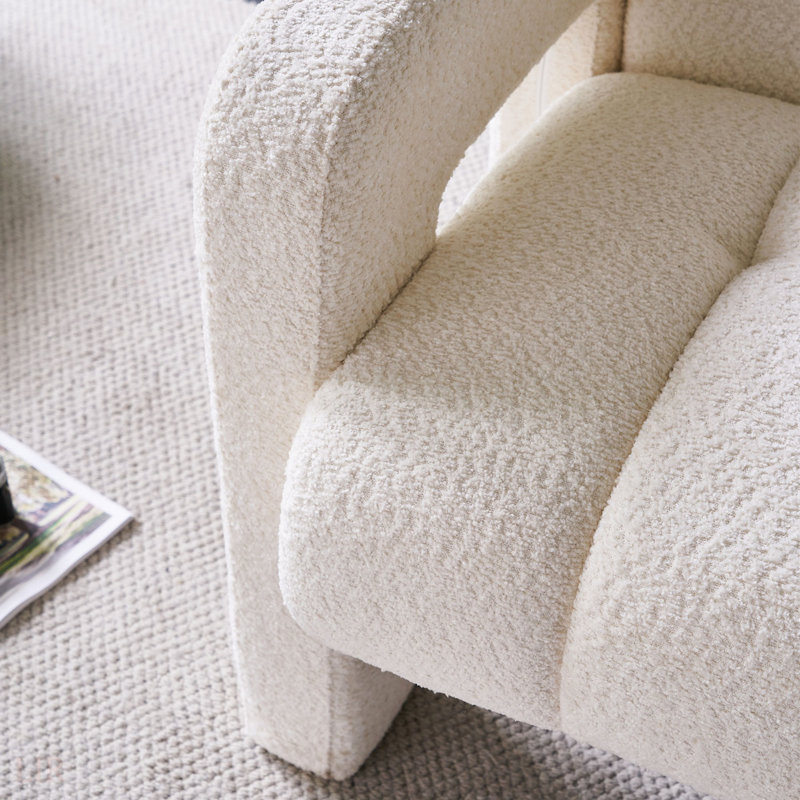 Chaise d'appoint pratique et large rembourrée, Beige bouclé