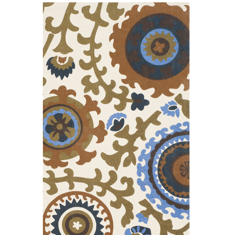 Tapis floral en coton tissé à la main Centerburg, Rectangle 2 pi 3 po x 3 pi 9 po