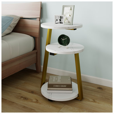 Petite table d'appoint ronde avec rangement ouvert à 3 niveaux, finition blanche avec structure en métal doré