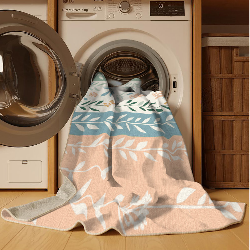 Leaflet Layers Rug, Rectangle 6' x 9'